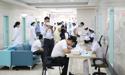 河南圣德醫(yī)院圓滿完成信陽(yáng)市“兩會(huì)”人員核酸檢測(cè)任務(wù)